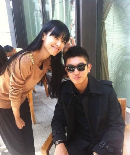 与杜江亲密合影，这么美，难道不怕霍思燕吃醋么