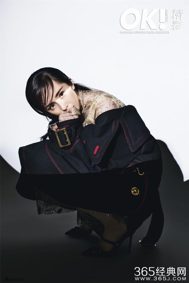 杨幂最新美照曝光，被骂：刘海太丑了，像80年代！