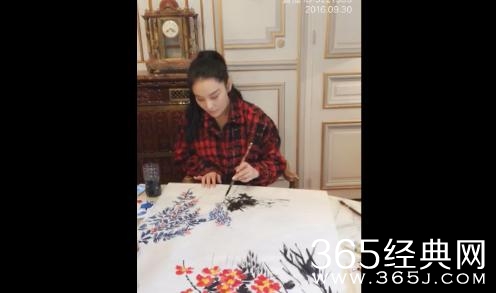 张馨予直播画国画，李晨看完要后悔了！