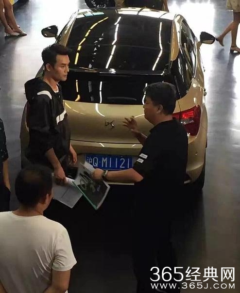 《欢乐颂2》最新剧照！赵医生终于帅回来了，可是安迪怎么土了？