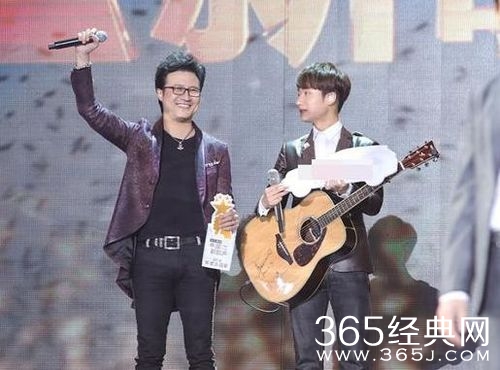 没有爆点 蒋敦豪缘何成《中国新歌声》冠军