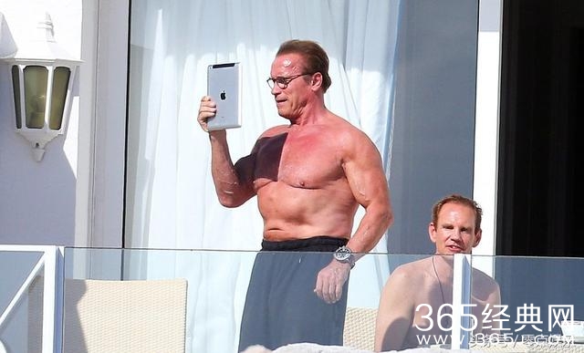 施瓦辛格69岁再练肌肉，重回巅峰！终结者又回来了！