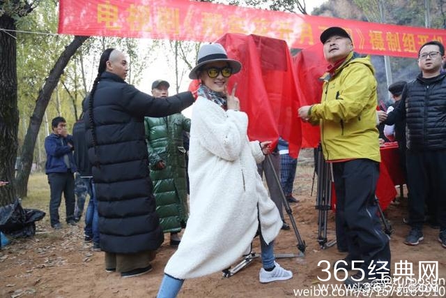 那年花开月正圆开机：孙俪变二，陈晓穿棉袄！网友：被邓超带偏了
