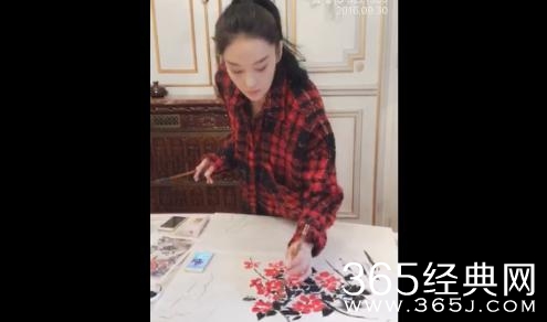 张馨予直播画国画，李晨看完要后悔了！