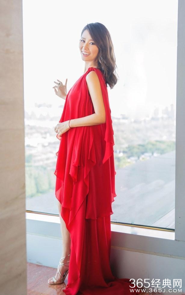 女明星齐穿红裙 倪妮章子怡郑爽赵丽颖林心如baby各有各的美