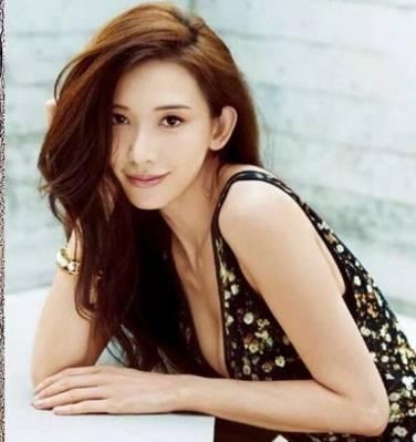 范冰冰的奶奶旧照惊艳众人！原来女明星的颜靠遗传！