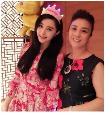 范冰冰的奶奶旧照惊艳众人！原来女明星的颜靠遗传！