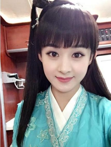 赵丽颖凭借什么 一炮走红  是因为霍建华么，请看这几张照片