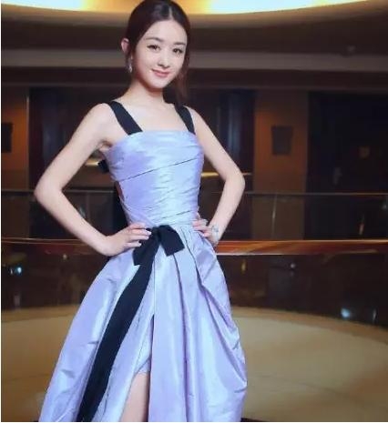赵丽颖凭借什么 一炮走红  是因为霍建华么，请看这几张照片