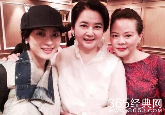 范冰冰的奶奶旧照惊艳众人！原来女明星的颜靠遗传！