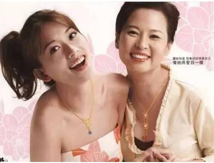 范冰冰的奶奶旧照惊艳众人！原来女明星的颜靠遗传！