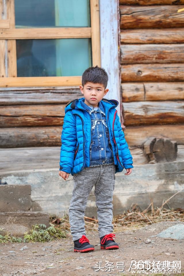 沙溢微博遭吐槽 坑娃老爸被儿子狂虐