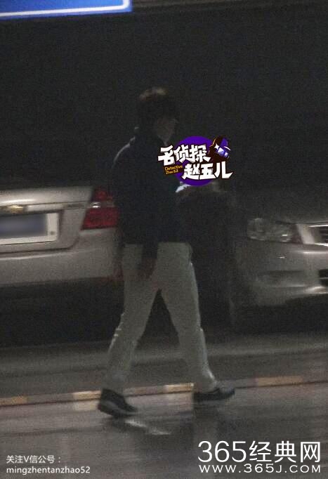 王宝强豪车换成买菜车 收工回家独自对抗寂寞