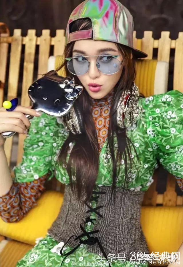 唐嫣的最新大片被吐槽？女星们什么时候才能找到适合自己的画风啊