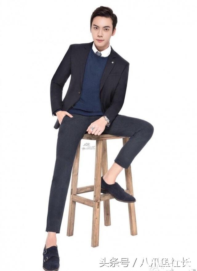这些男明星小腿瘦到吓人 最后一个跟郑爽有一比