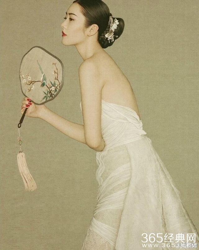 女明星中国风画卷，刘亦菲孙俪范冰冰baby你更爱哪款？