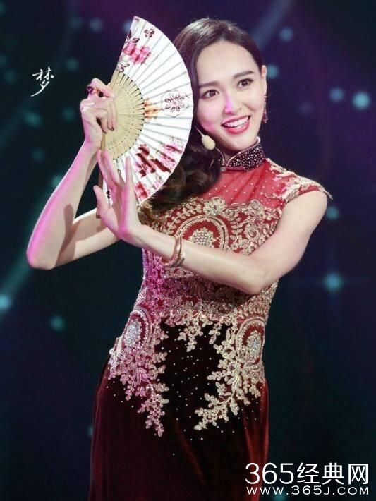 女明星中国风画卷，刘亦菲孙俪范冰冰baby你更爱哪款？