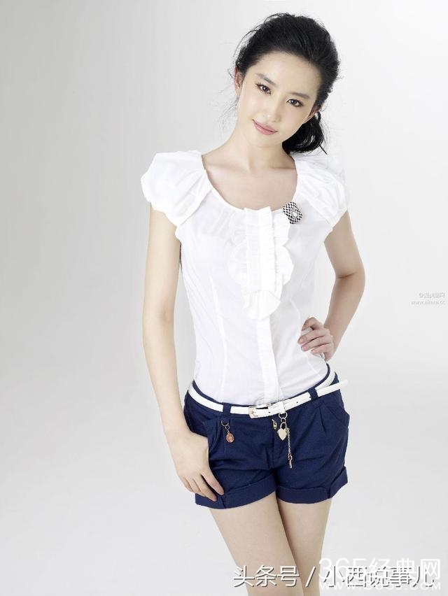 刘亦菲生父安少康干爹陈金飞，揭秘家庭背景！