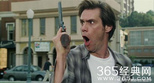 十部让人笑出腹肌的经典喜剧电影！你的小心脏受得了吗？