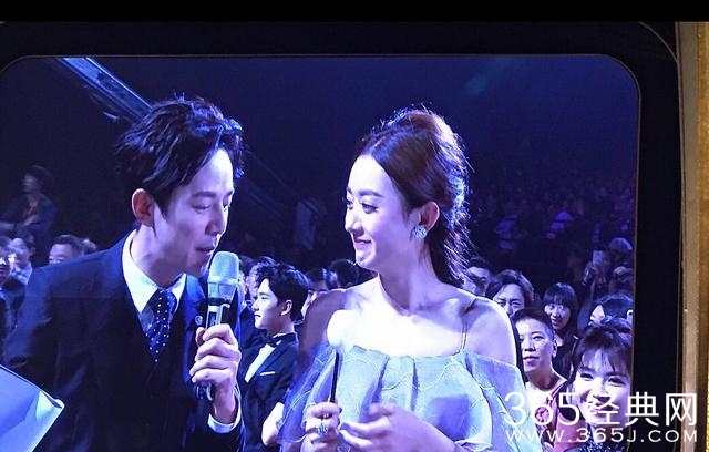 金鹰节最有意思的十八张合影 何炅调戏赵丽颖玩坏杨洋