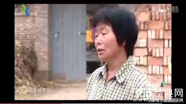 “大衣哥”朱之文亲戚借钱盖楼买车不还钱，网友评论这很赵丽颖