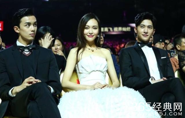 金鹰节最有意思的十八张合影 何炅调戏赵丽颖玩坏杨洋