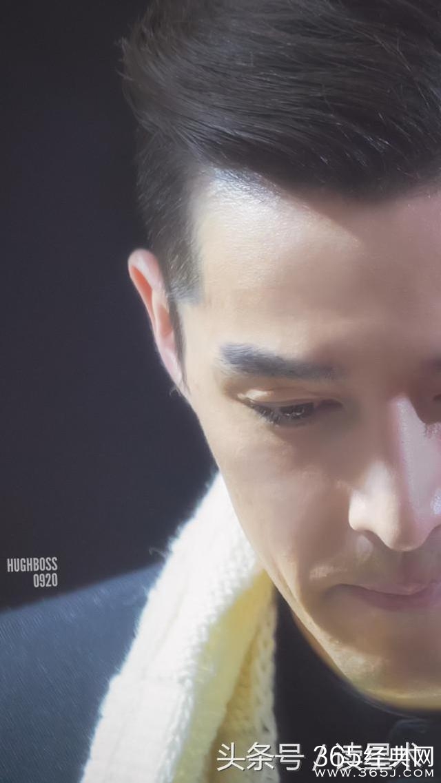 当所有人都在夸胡歌的时候，却很少人注意到他的这个举动