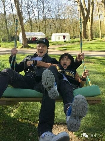 明星的孩子可以过普通人的生活吗？