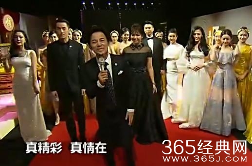 何炅老师照顾了所有人的感受，可是只有胡歌照顾了他