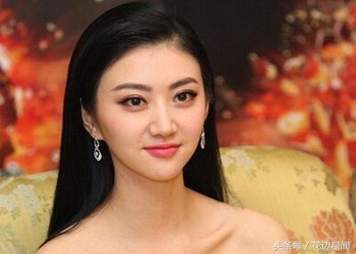 景甜微博突晒结婚证 吓坏的网友纷纷送祝福