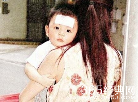 洪欣未婚生子真相曝光 莫少聪自曝隐忍17年