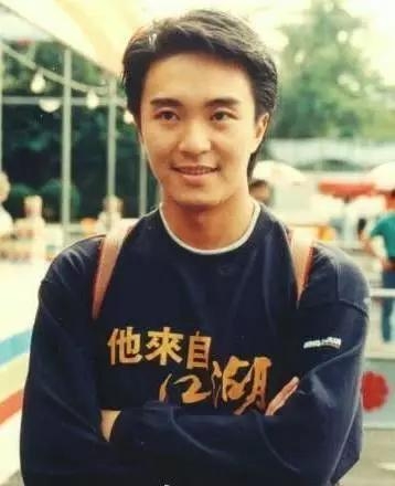 周星驰的童年竟然这么苦！