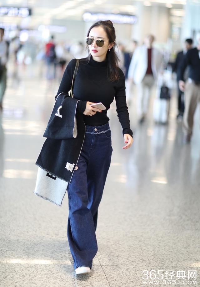 杨幂素颜上男子汉私服穿59块回力鞋 这么接地气真是没谁了