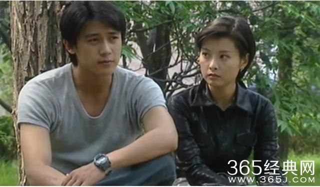 44岁袁立近照曝光，嫁给外国亿万富翁后，变成了这副模样