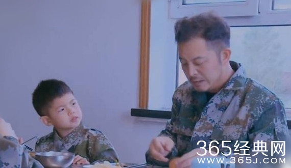 爸爸4董力阿拉蕾圈粉无数_ 阿拉蕾崔雅涵父母是谁_365经典网