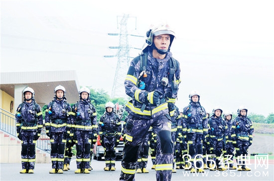 电视剧《特勤精英》剧情是怎么样的 张丹峰成为消防战士