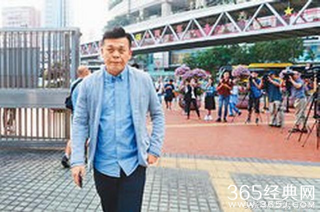 刘德华遭导演暗讽，你红得太久了，要给小鲜肉机会