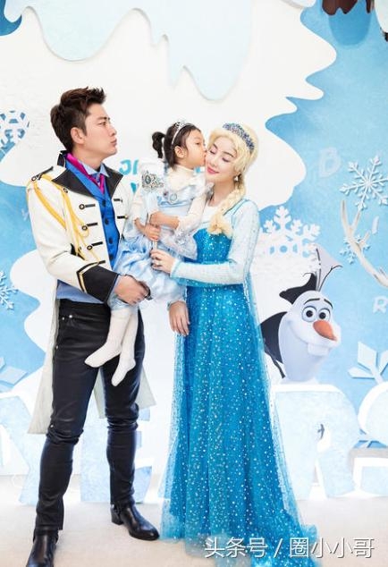 甜馨四岁梦幻生日趴，自己的偶像居然来参加，甜馨要hold住啊