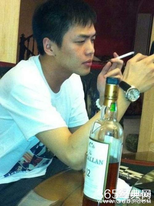 男星素颜曝光！彭于晏杨洋黄景瑜没差陈坤像宋小宝鹿晗张艺兴有痘