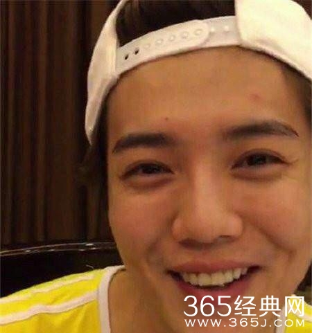 男星素颜曝光！彭于晏杨洋黄景瑜没差陈坤像宋小宝鹿晗张艺兴有痘