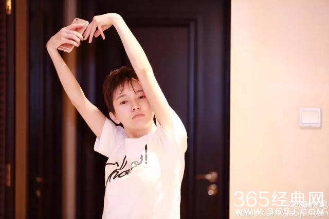 留着长发是软妹，剪了短发就是爷，焦俊艳连演技也能雌雄同体！