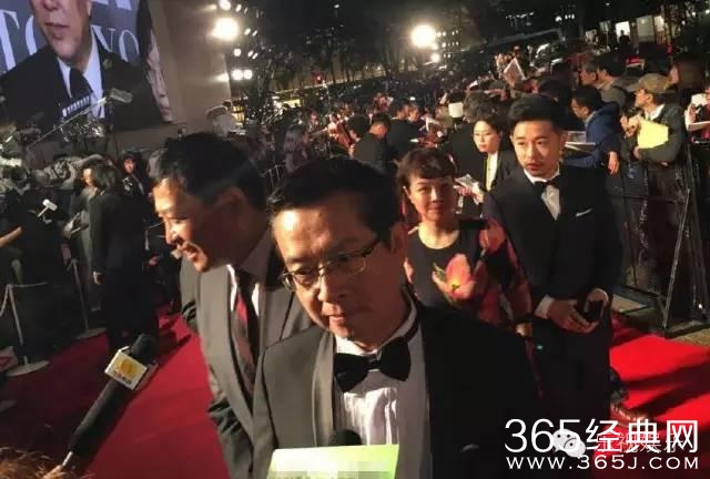 东京电影节开幕 众多中国明星亮相红毯 熊本熊抢镜