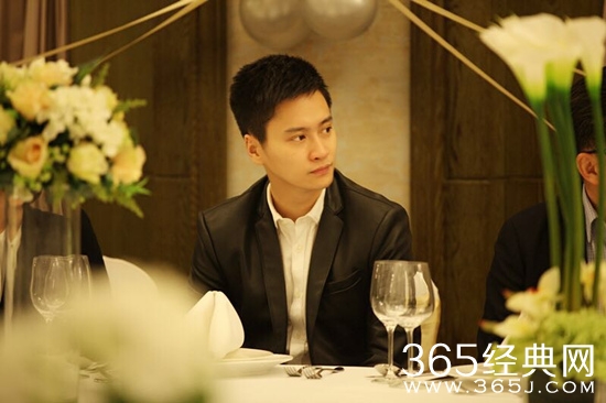 如果蜗牛有爱情许隽是谁扮演的 扮演者郭晓然资料介绍