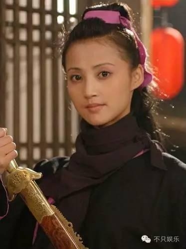 袁弘护妻没错，可张歆艺确实是整了啊