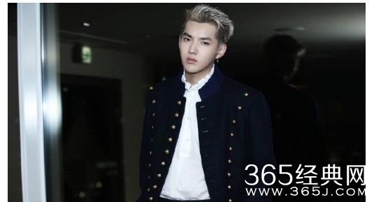 吴亦凡瘦了，曾跌下神坛如今荣耀归来，旁边的蒋勤勤超抢镜！