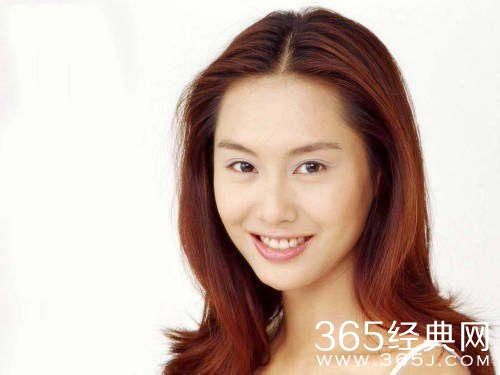 周星驰朱茵分手内幕曝光！现今多年，53岁周星驰为她终身不娶？