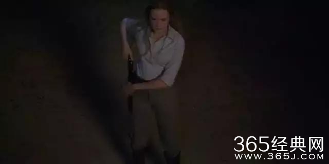 《西部世界》“女主”终将脱下蓝裙，反派BOSS竟是他！