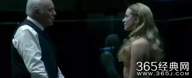 《西部世界》“女主”终将脱下蓝裙，反派BOSS竟是他！