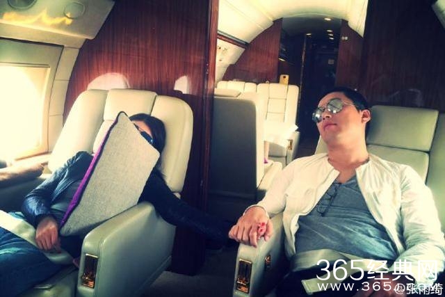 张雨绮再炫富又秀恩爱晒私人飞机，自曝老公有私生女