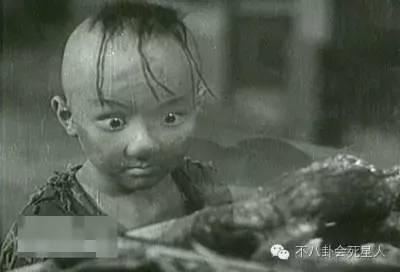 《三毛流浪记》三个扮演者，现状相差太大